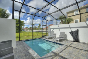 Boutique Retreat, Azzure Resort, Near Orlando and Disney by Shine Villas townhouse